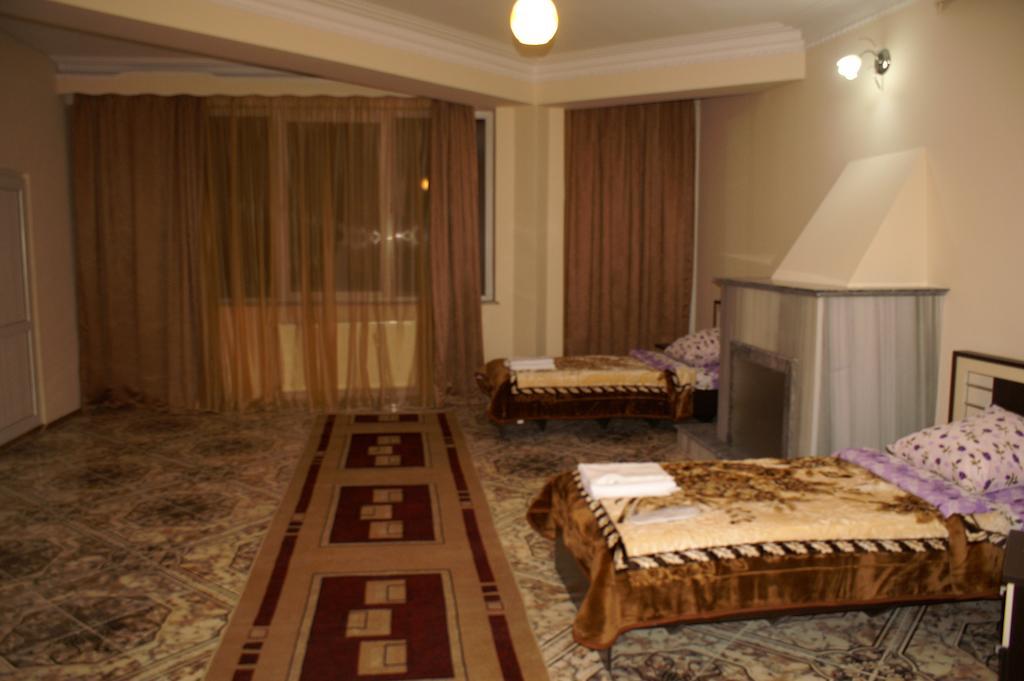 Europa+T Hotel 第比利斯 外观 照片